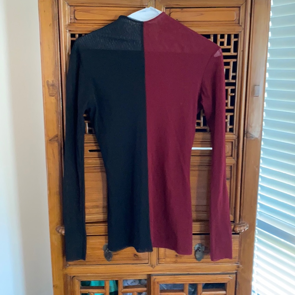 Color blocked red/black long sleeved shirt